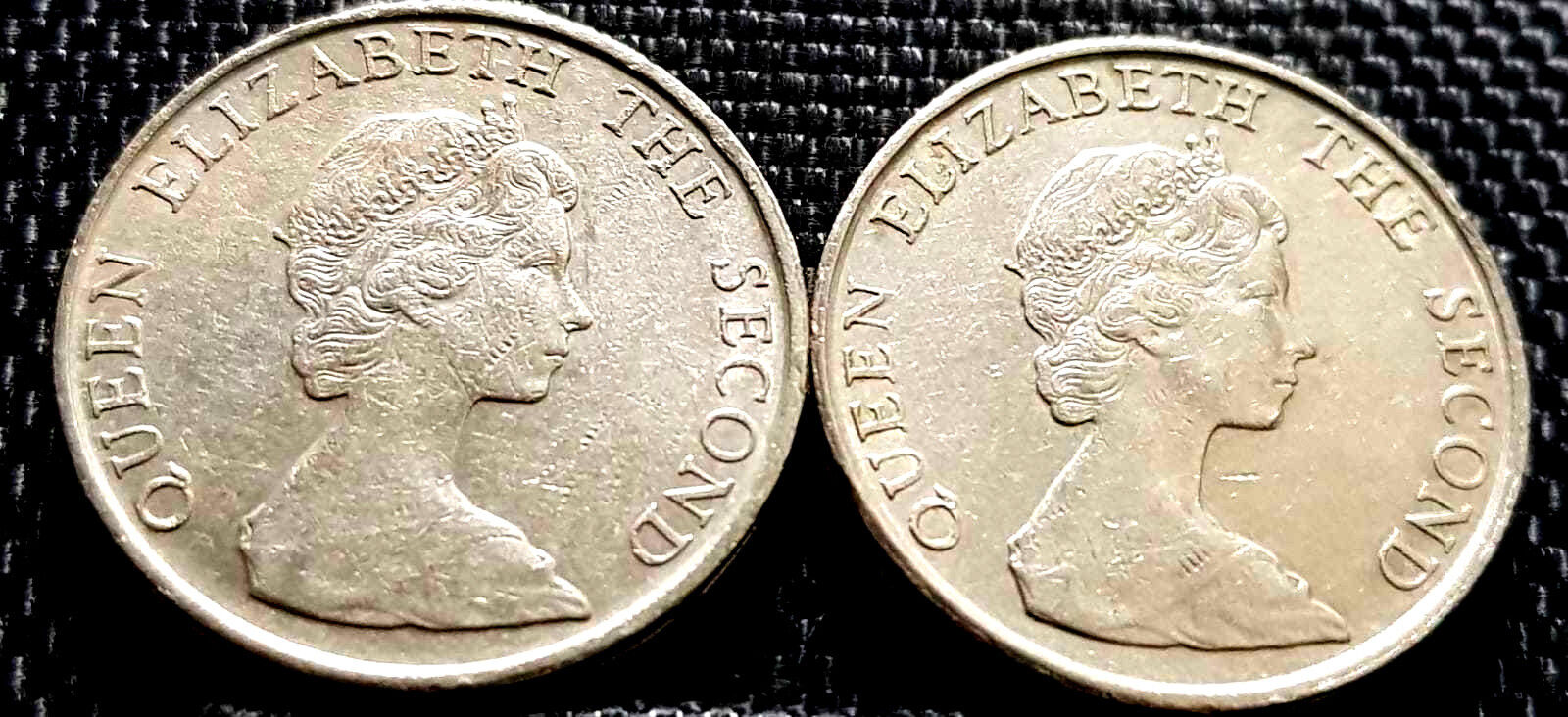1980 Hong Kong Queen Elizabeth II, 5 Dollar coin,2pcs VF (+FREE 1 coin)#D4892