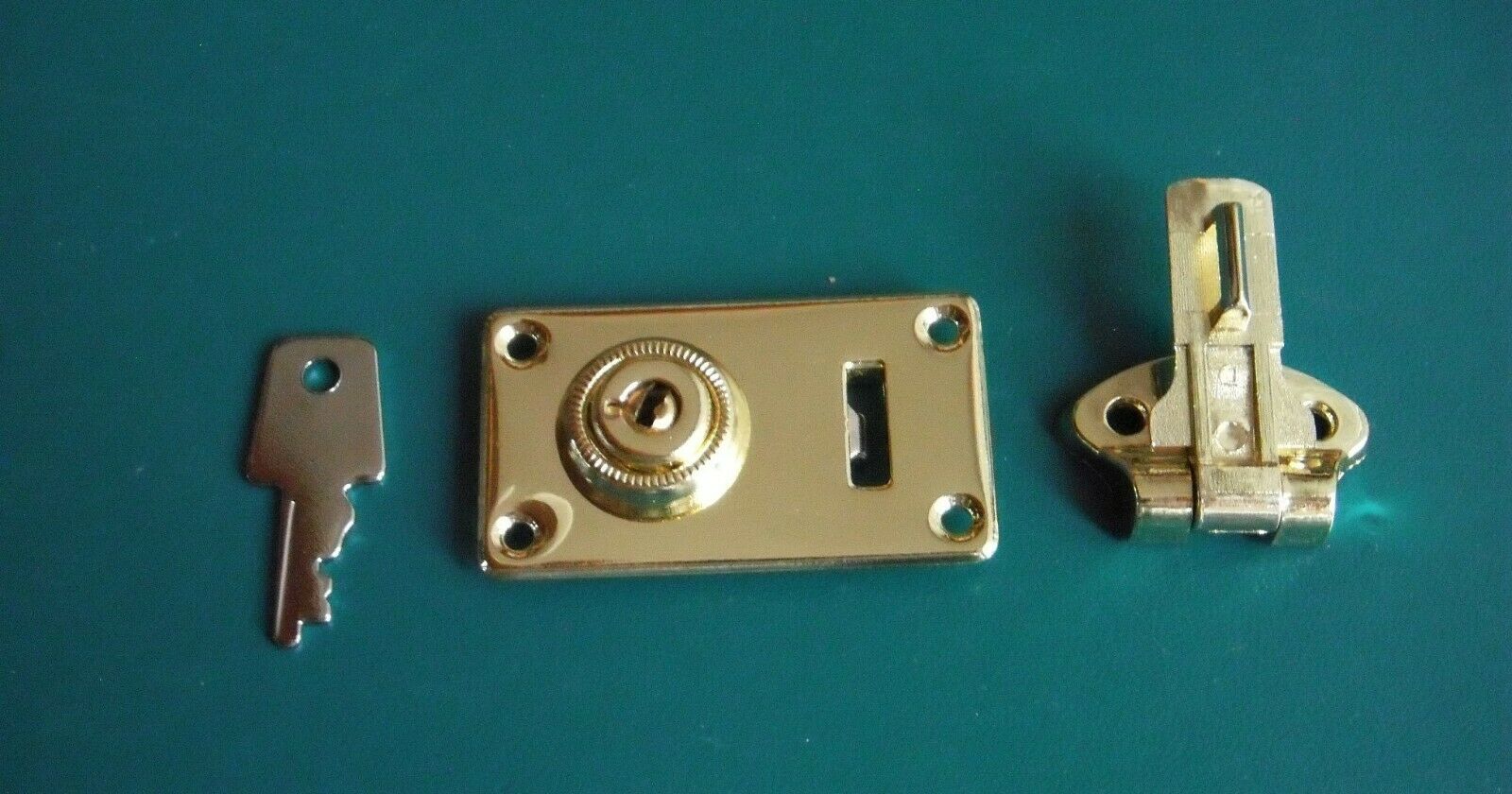 New !! Cheney Case Latch Replacement ( Brass ) W/ Rivets