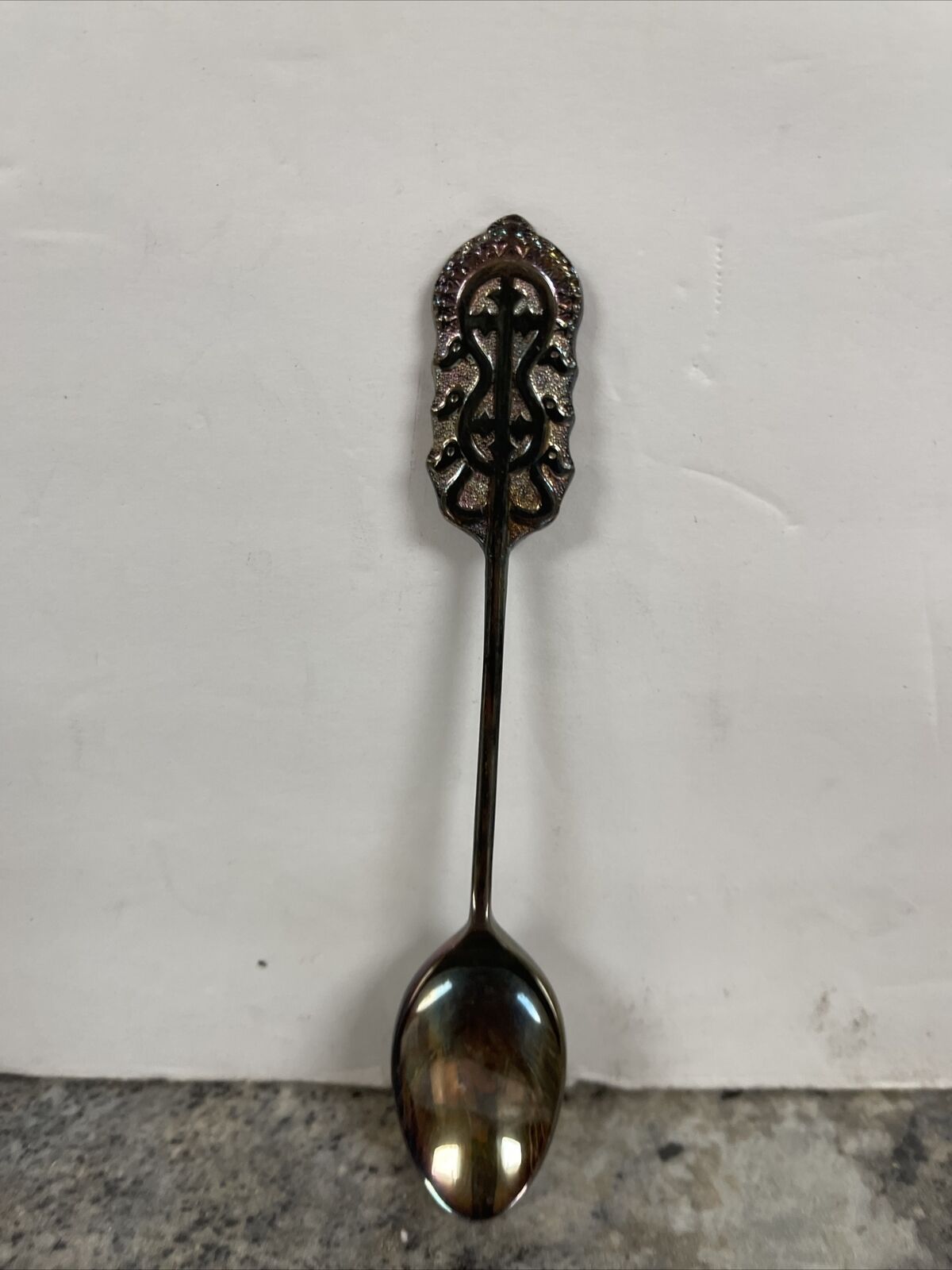 Vintage COLLECTIBLE Souvenir Spoon 5.25